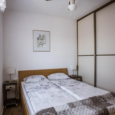 Marco Apartment *